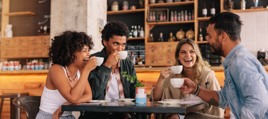 Vocabulário para conversas informais em espanhol: Guia completo para falar com naturalidade
